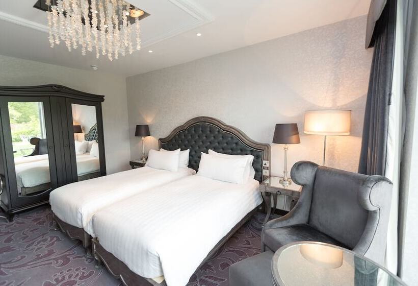 Номер Deluxe, Hilton London Syon Park