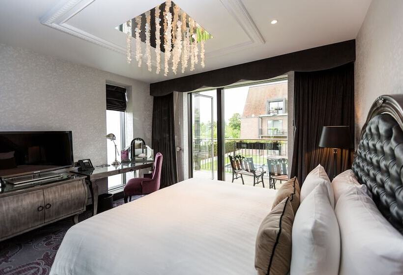 Номер Deluxe Кровать Кинг, Hilton London Syon Park