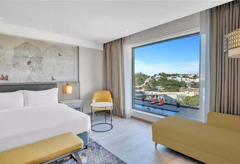 Deluxe-huone King-vuode, Hilton London Syon Park