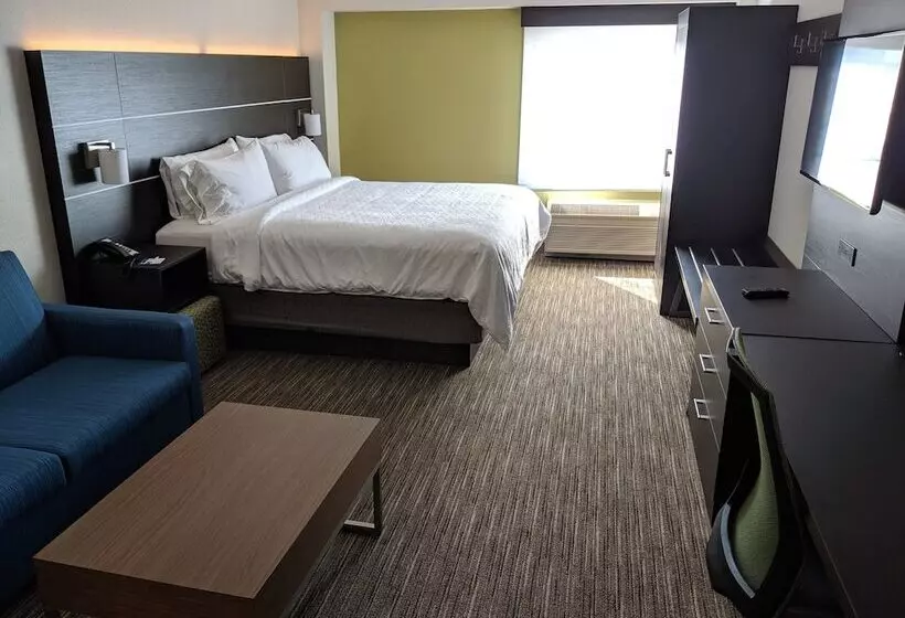 スイート, Holiday Inn Express & Suites Charlotte Concord I 85, An Ihg