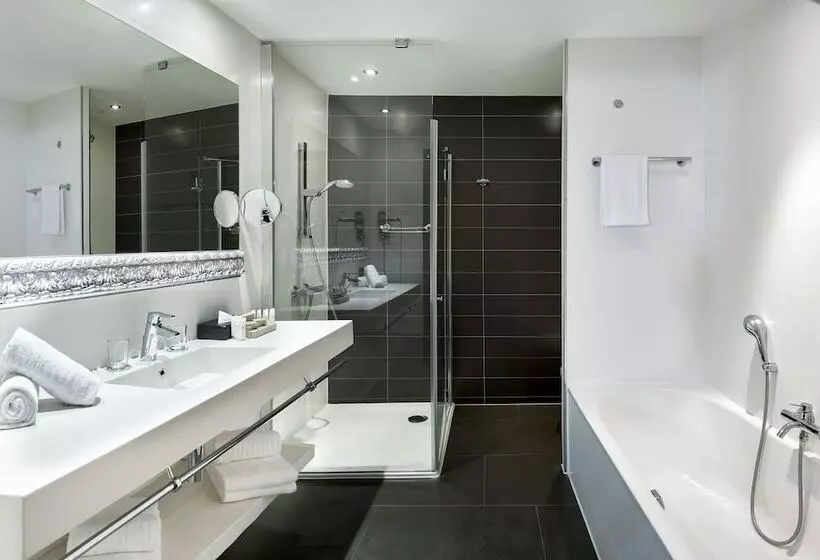 ガーデンビュークラシックルーム, Van Der Valk Sélys Liège Hotel & Spa