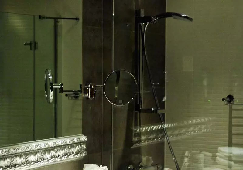 デラックスルーム, Van Der Valk Sélys Liège Hotel & Spa