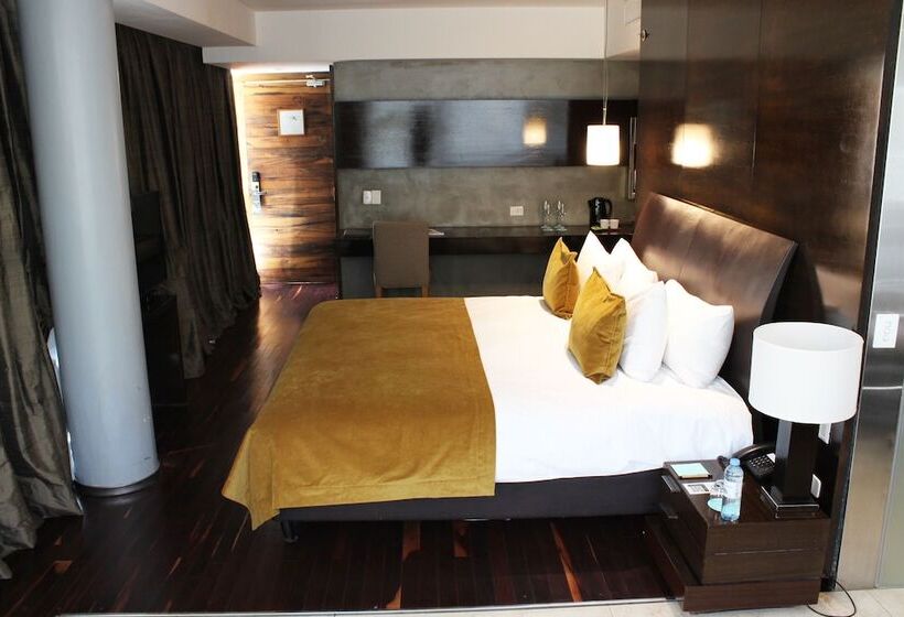 اتاق لوکس, Mio Buenos Aires