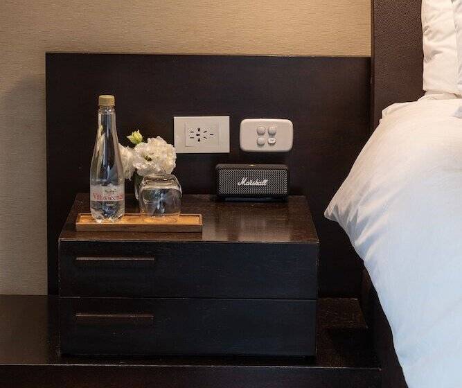 اتاق لوکس, Mio Buenos Aires