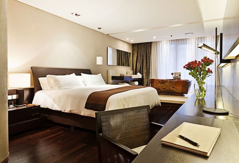 اتاق لوکس, Mio Buenos Aires