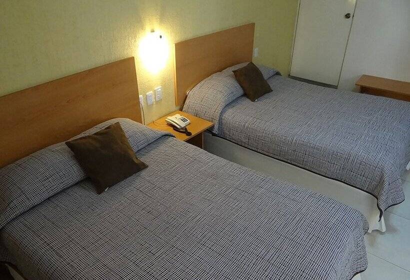 اتاق استاندارد با 2 تخت دوبل, Pequeno Gran