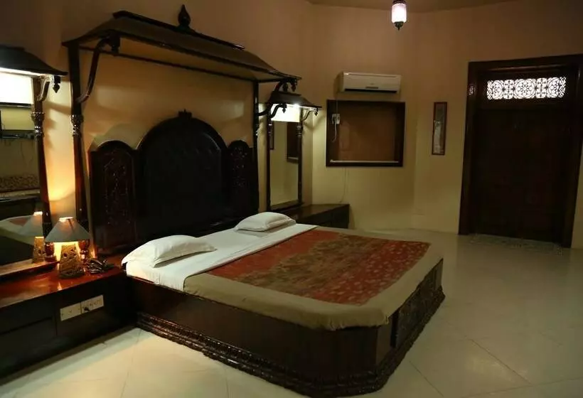 デラックスルーム, Siddhartha Palace