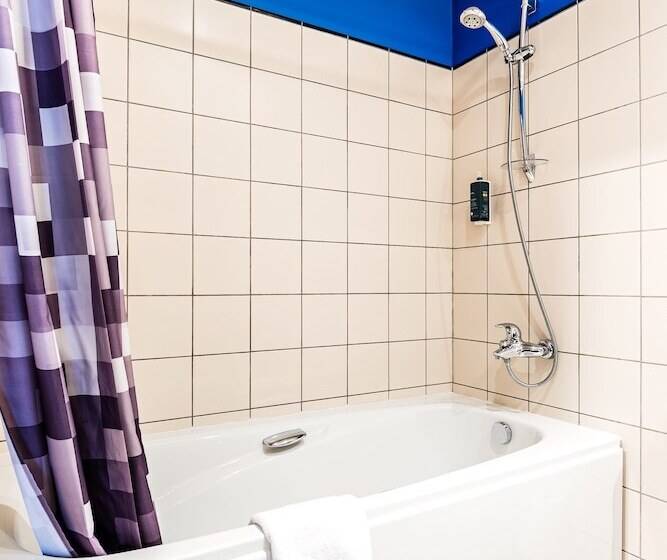 Номер Стандарт, Victoria Hotel Kaunas