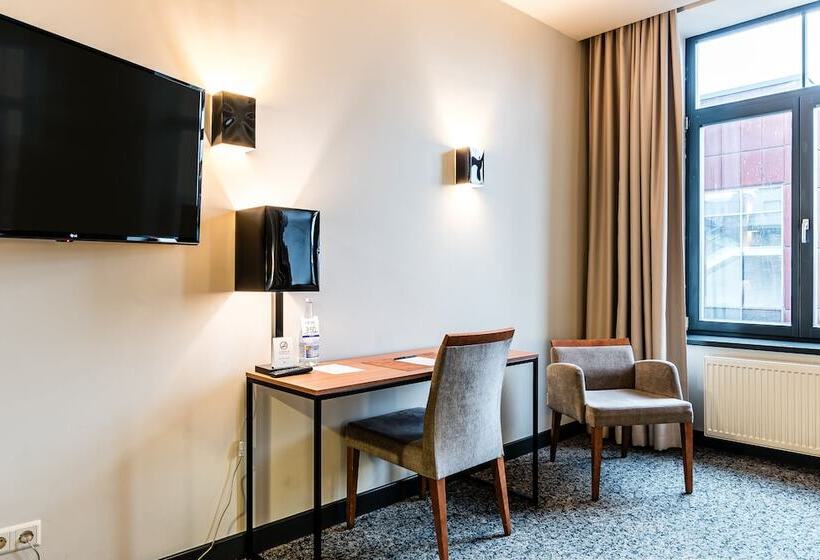 Номер Стандарт, Victoria Hotel Kaunas