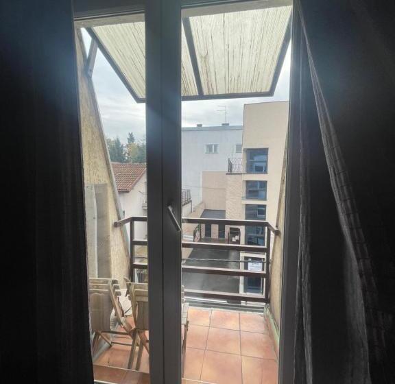 اتاق استاندارد یک تخته با بالکن, Vila Senjak