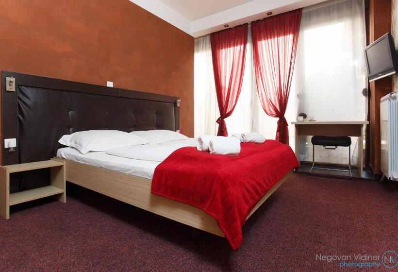 اتاق استاندارد با بالکن, Vila Senjak