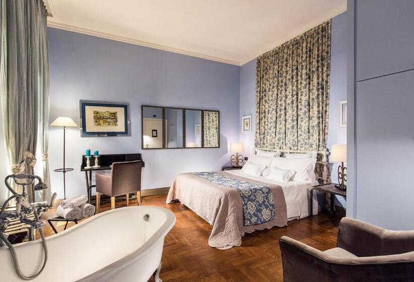 Camera Superiore, Villa Linneo