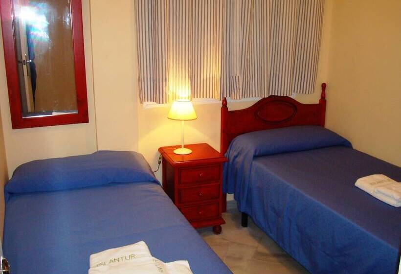 דירת שני חדרים, Islantur Ipanema