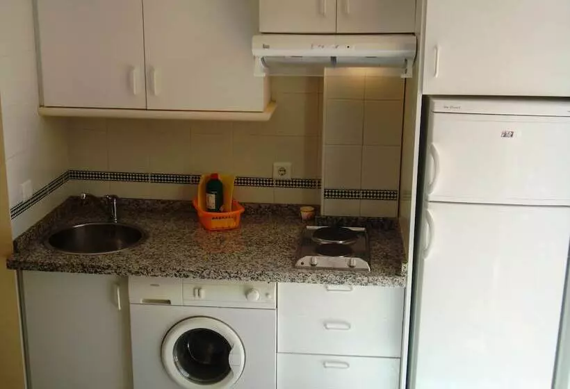 Huoneisto 2 Makuuhuonetta, Islantur Ipanema
