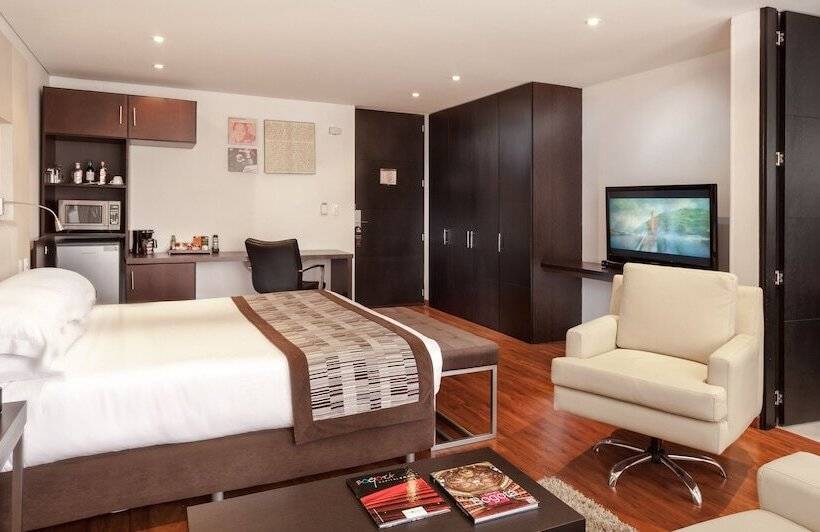 סוויטת ג'וניור, Jazz Apartments