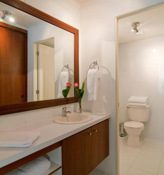 דירת חדר, Park Plaza Apart