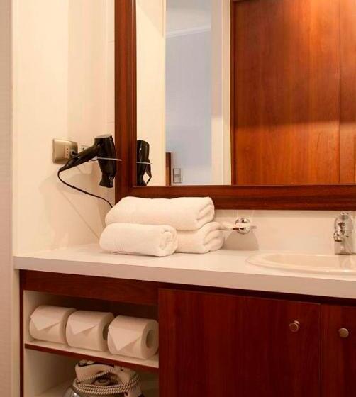 דירת חדר, Park Plaza Apart