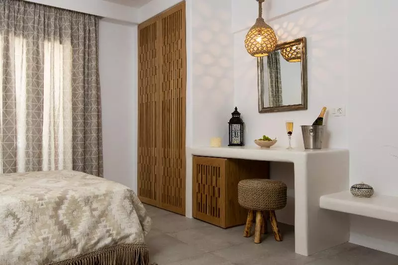 １ベッドルームアパートメント, Park Plaza Apart