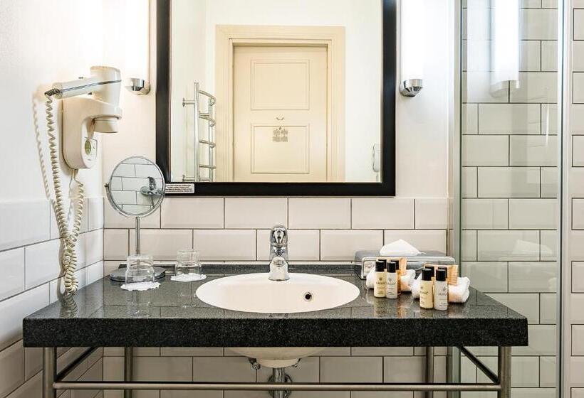 Номер бизнес-класса, Victoria Hotel Kaunas