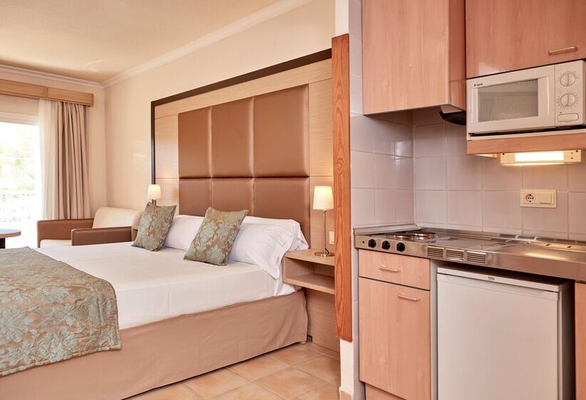 Студия Стандарт, Zafiro Cala Mesquida