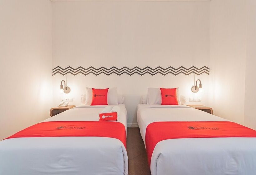 Svit, Reddoorz Premium @ Hotel Hebat