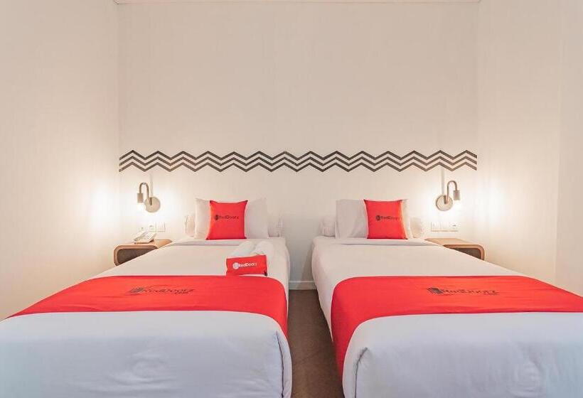 Svit, Reddoorz Premium @ Hotel Hebat