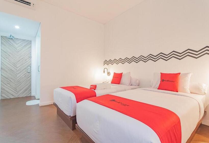 Svit, Reddoorz Premium @ Hotel Hebat