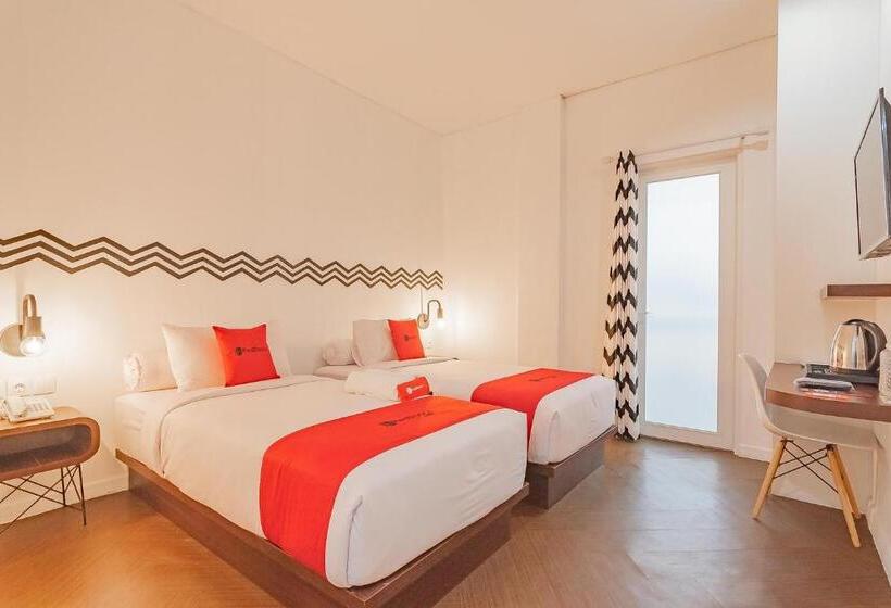 Svit, Reddoorz Premium @ Hotel Hebat