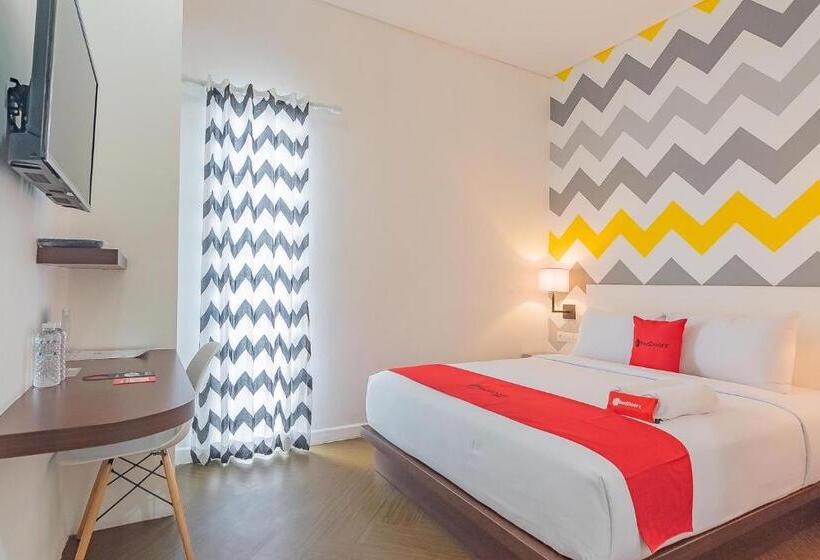 Juniorsvit, Reddoorz Premium @ Hotel Hebat