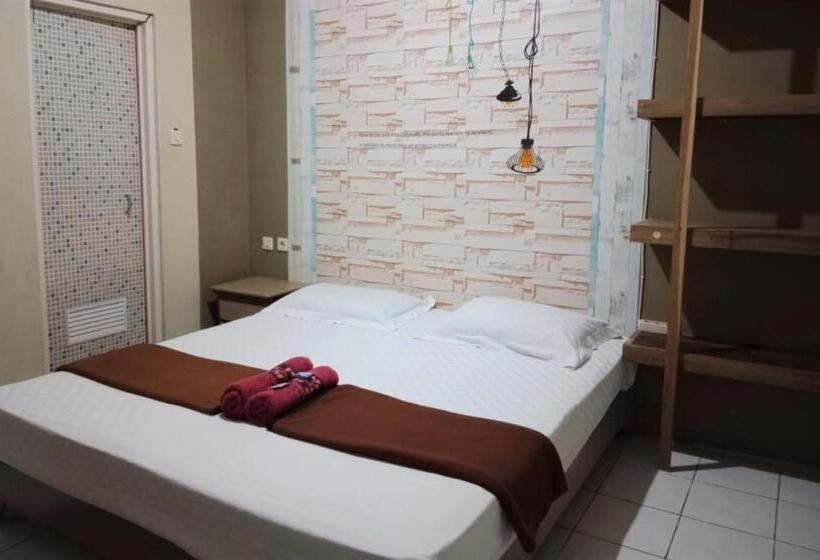 Номер Deluxe, Penginapan Rudi Syariah