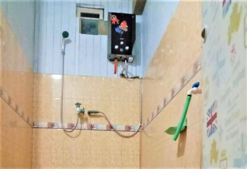 Номер Deluxe, Penginapan Rudi Syariah