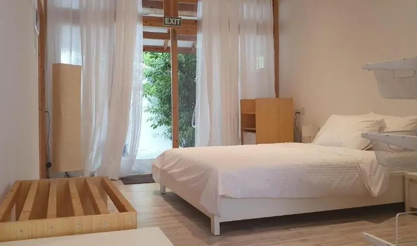 اتاق لوکس, Origami Inn Himandhoo