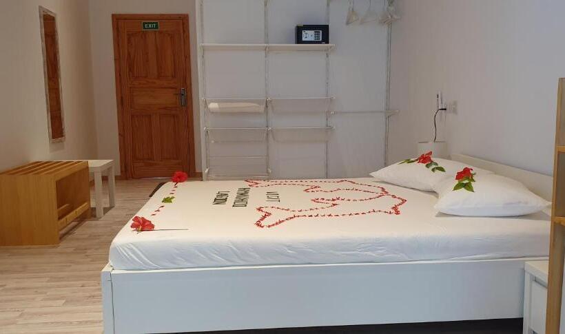 اتاق استاندارد با تراس, Origami Inn Himandhoo