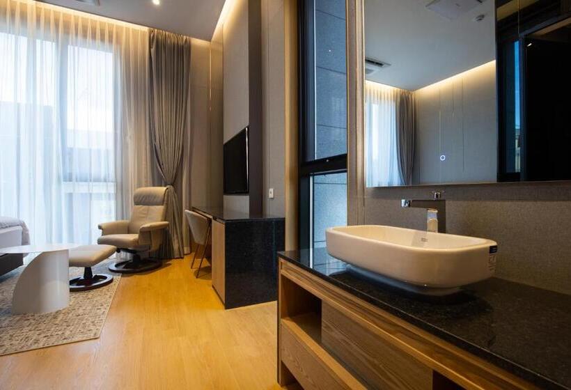 غرفة سوبيريور, Jeonju Tourist Hotel Kkotsim