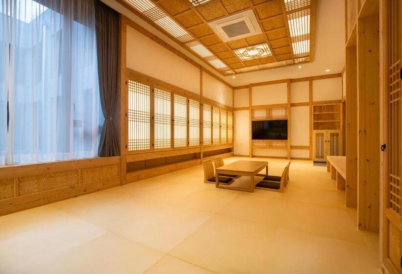 جناح عائلي, Jeonju Tourist Hotel Kkotsim