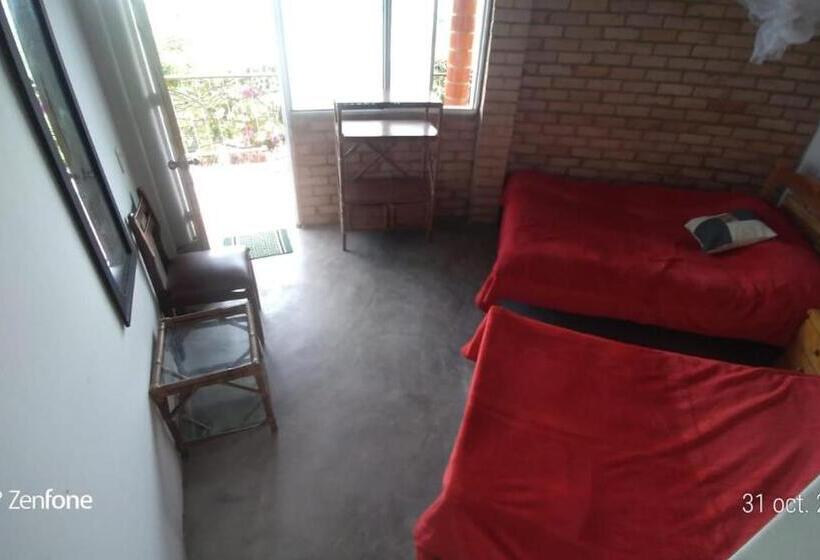 스탠다드 트리플 룸, Casa Redonda