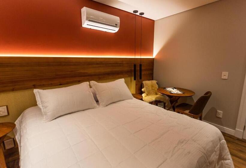 Люкс, Umani Pousada