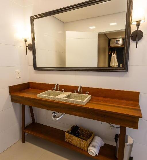 Люкс с гидромассажем, Umani Pousada