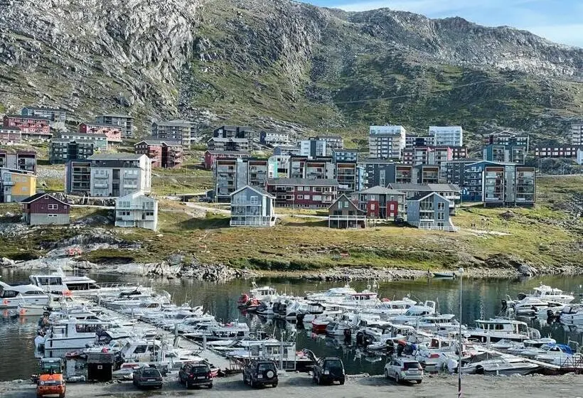 اتاق استاندارد با چشم‌انداز دریا, Tuukkaq Apartments