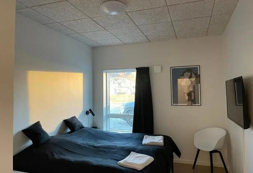 اتاق استاندارد با چشم‌انداز دریا, Tuukkaq Apartments