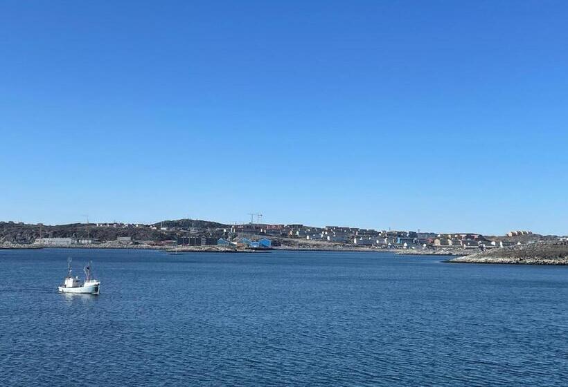 חדר סטנדרטי יחיד עם נוף לים, Tuukkaq Apartments