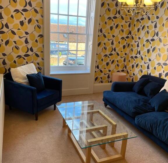 Стандартный Номер Кровать Кинг, Little Park Farm Queen Anne Farmhouse & Apartments