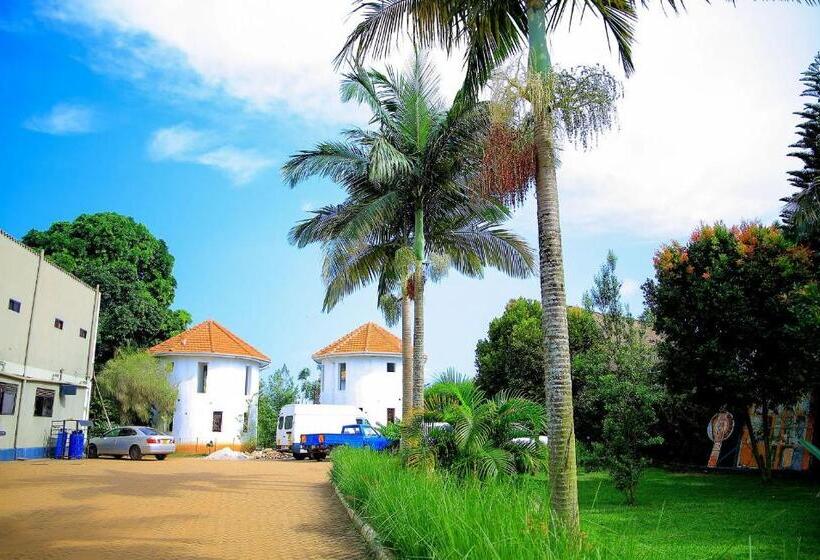 1 Bedroom Apartment Lake View, Greenyard Beach