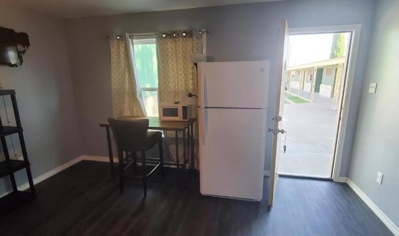 스위트 킹사이즈 침대, Town & Country