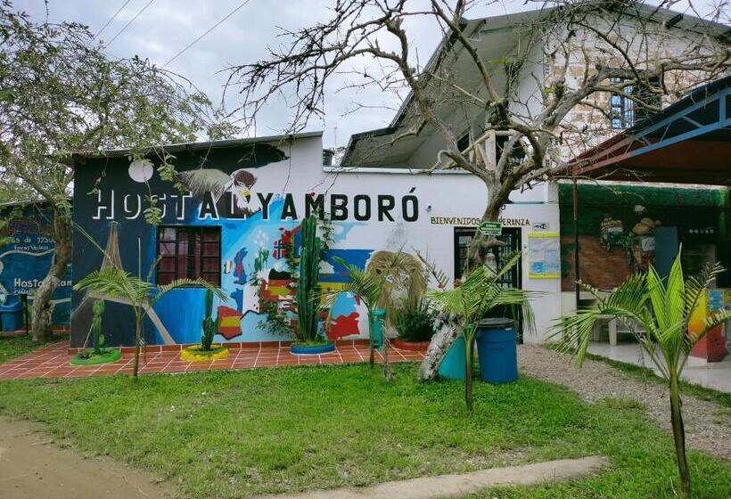 בקתת חדר, Yamboró