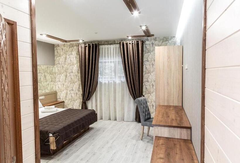 آپارتمان 1 خوابه همکف, любокрай готельно відпочинковий комплекс