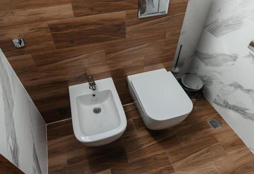 سوییت دوبلکس, любокрай готельно відпочинковий комплекс