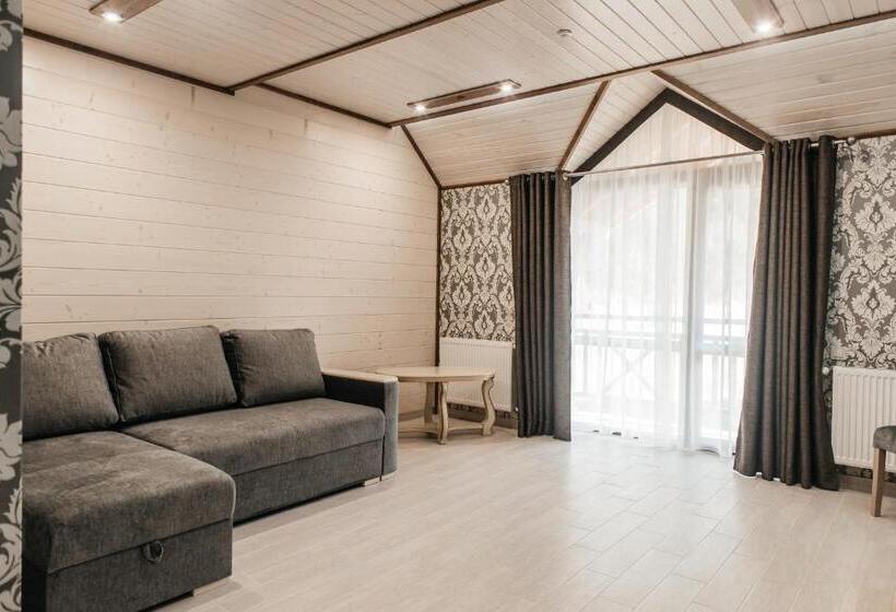 سوییت دوبلکس, любокрай готельно відпочинковий комплекс