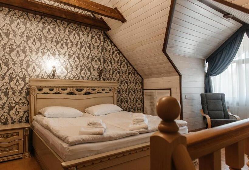 سوییت دوبلکس, любокрай готельно відпочинковий комплекс