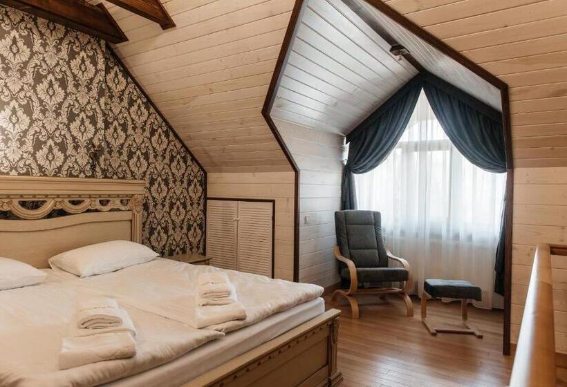 سوییت دوبلکس, любокрай готельно відпочинковий комплекс